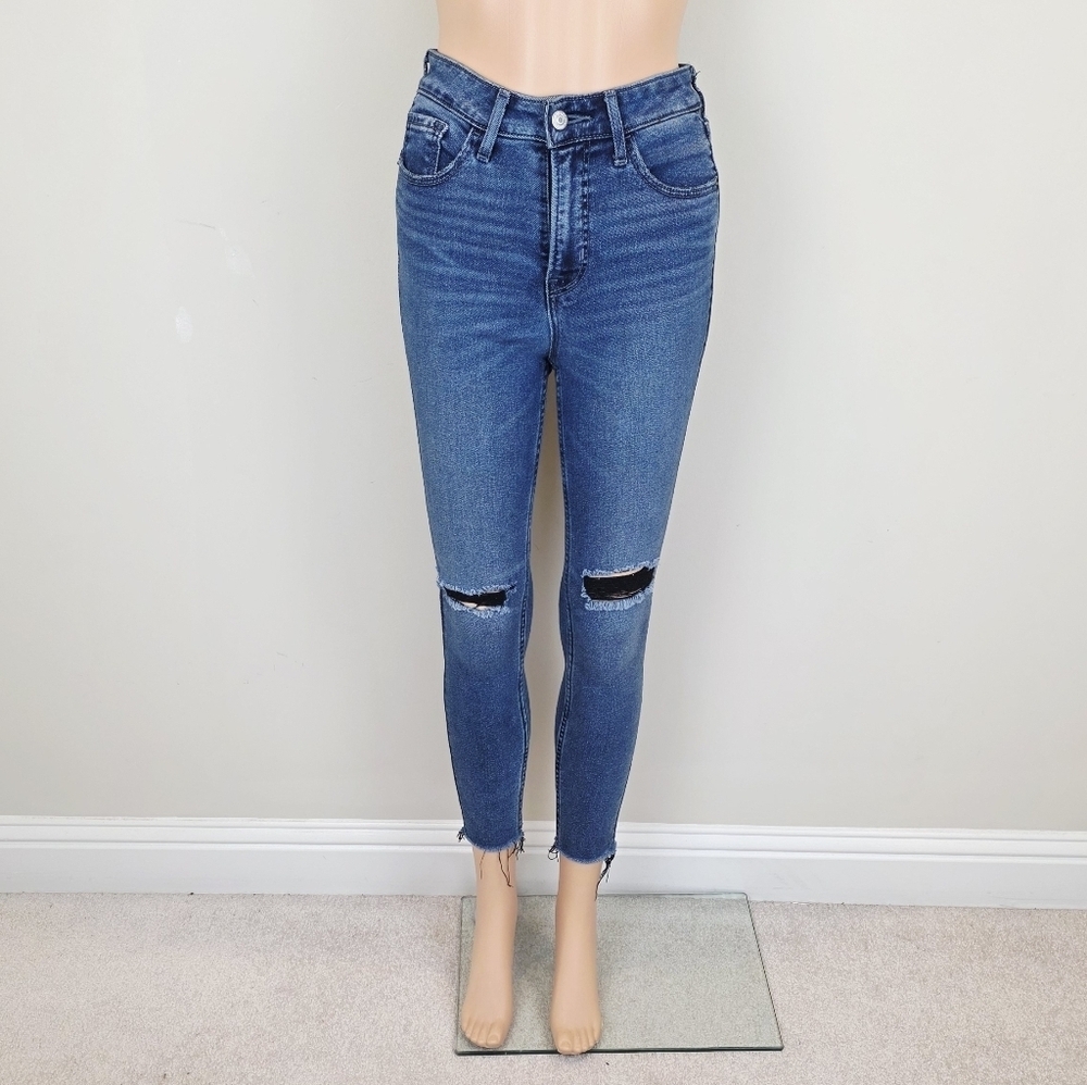 Old Navy Rockstar Super Skinny Extra High Rise Jeans